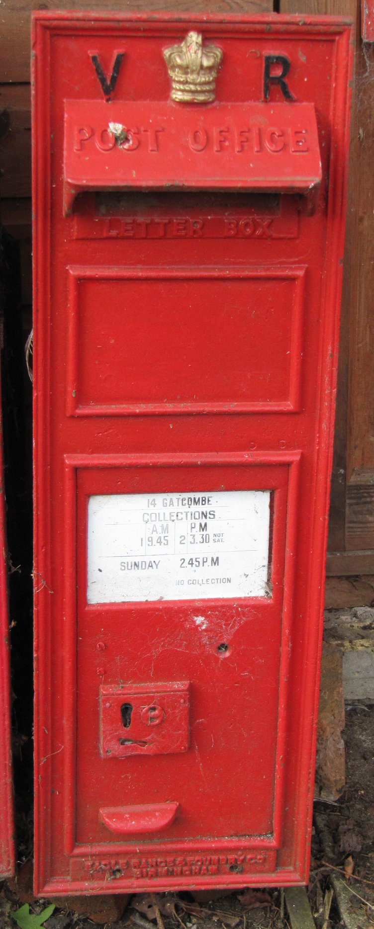 WB83/5 Eagle Range & Foundry wall box from Gatcombe Park